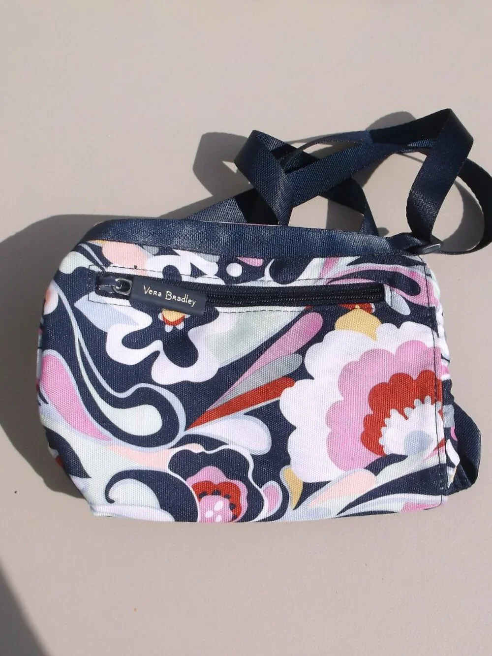 ✈️ Like New 2 Vera Bradley colorful, floral, lined, bags